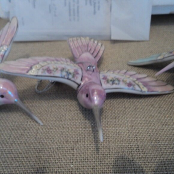 porcelain hummingbird ornaments~ Lot of 3 - Picture 3 of 7